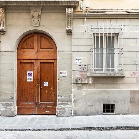La Casa Di Ugo-A Due Passi Dal Duomo Florença Exterior foto